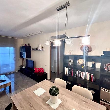 Lo Gambussi Deltebre Apartment ภายนอก รูปภาพ